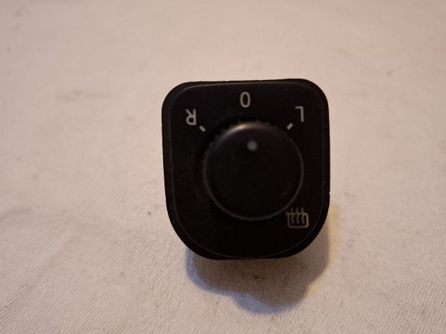 bontott VW PASSAT B6 Tükör Kapcsoló