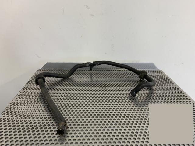 bontott VW PASSAT B6 Üzemanyagcső