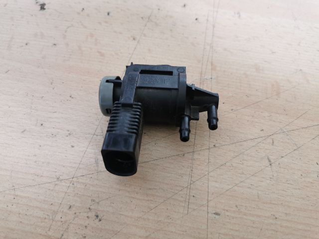 bontott VW PASSAT B6 Vákum Szelep