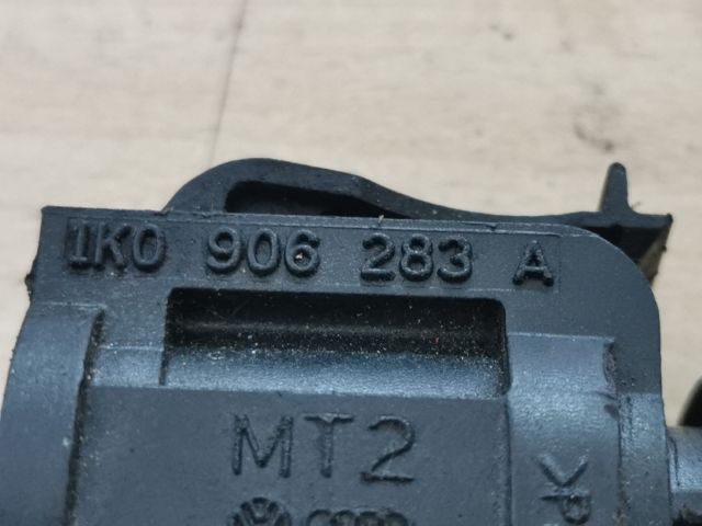 bontott VW PASSAT B6 Vákum Szelep