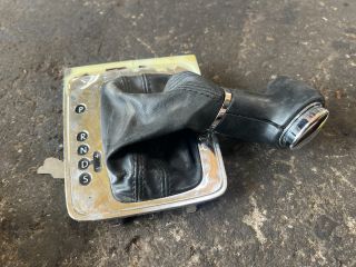 bontott VW PASSAT B6 Váltógomb