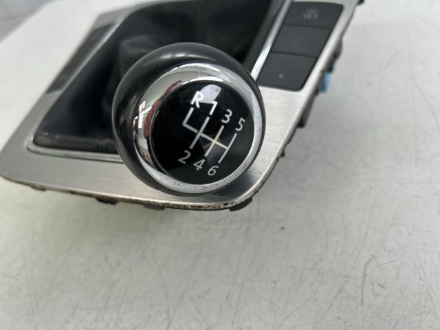 bontott VW PASSAT B6 Váltógomb