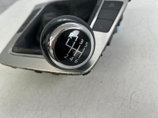 bontott VW PASSAT B6 Váltógomb