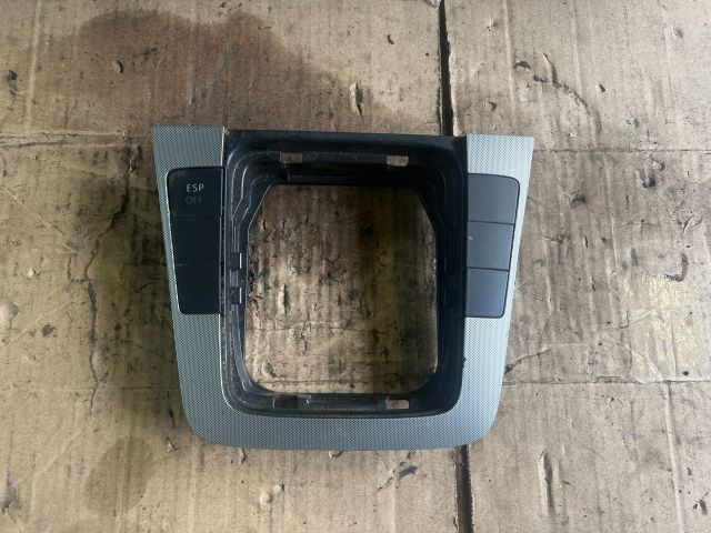 bontott VW PASSAT B6 Váltókar Keret