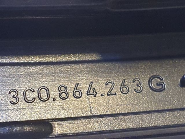 bontott VW PASSAT B6 Váltókar Keret