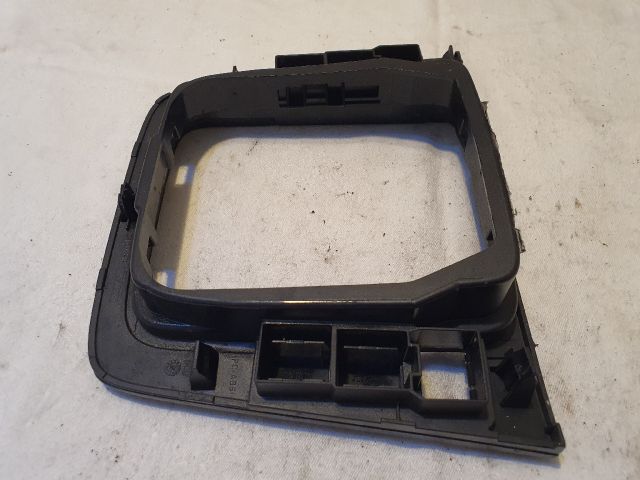 bontott VW PASSAT B6 Váltókar Keret