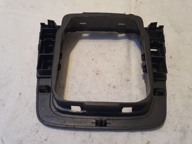 bontott VW PASSAT B6 Váltókar Keret