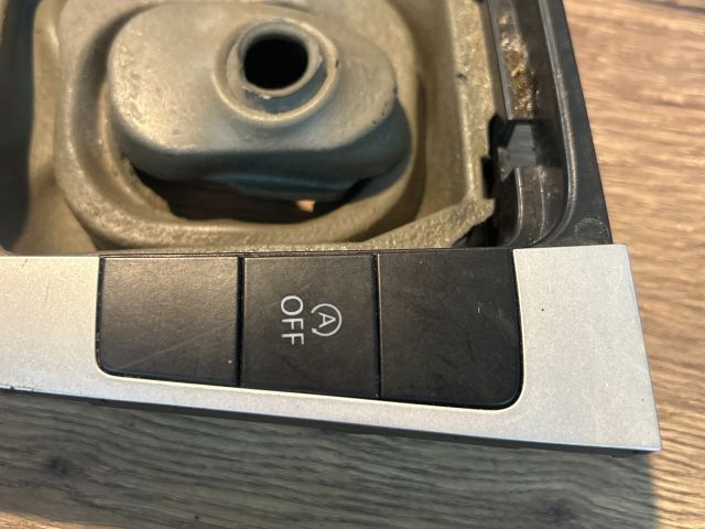 bontott VW PASSAT B6 Váltókar Keret