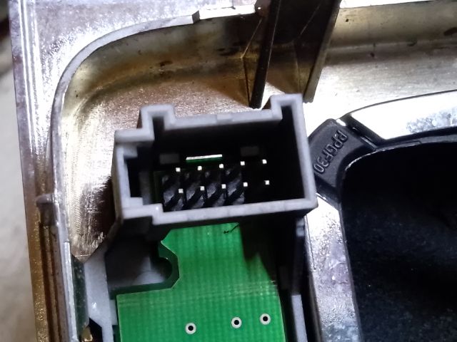 bontott VW PASSAT B6 Váltószoknya Rögzítő Keret