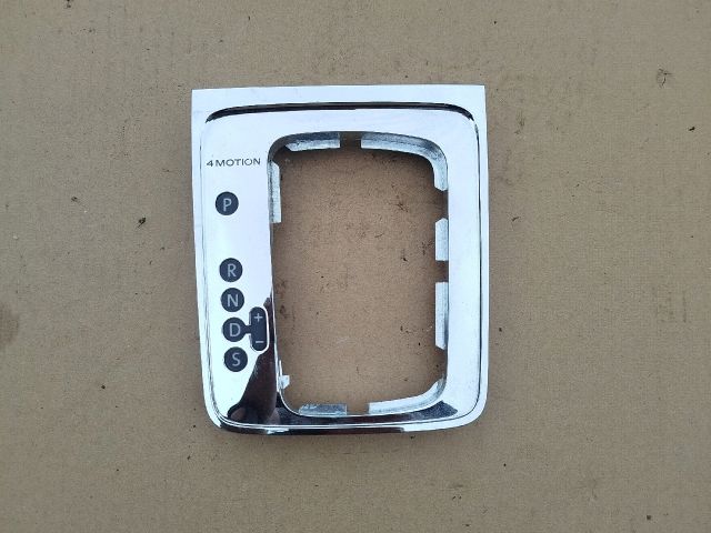 bontott VW PASSAT B6 Váltószoknya Rögzítő Keret