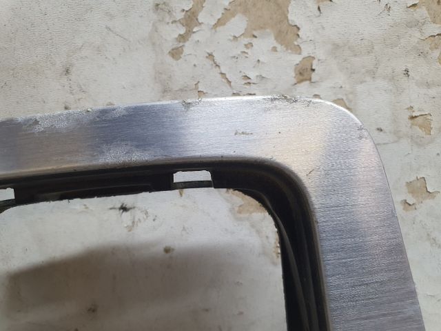 bontott VW PASSAT B6 Váltószoknya Rögzítő Keret