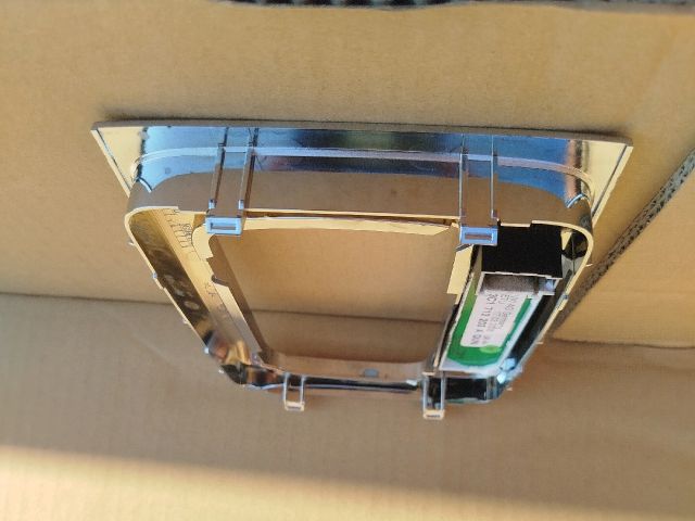 bontott VW PASSAT B6 Váltószoknya Rögzítő Keret