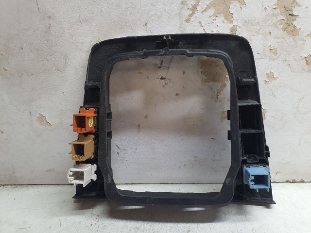 bontott VW PASSAT B6 Váltószoknya Rögzítő Keret