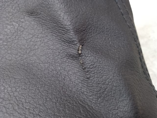 bontott VW PASSAT B6 Váltószoknya