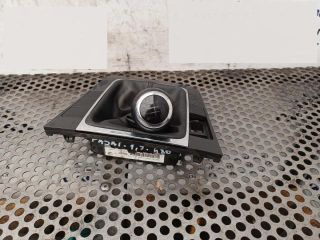 bontott VW PASSAT B6 Váltószoknya