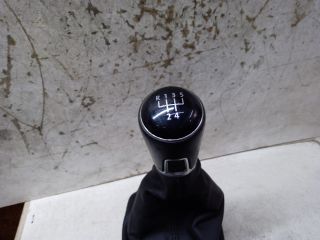 bontott VW PASSAT B6 Váltószoknya