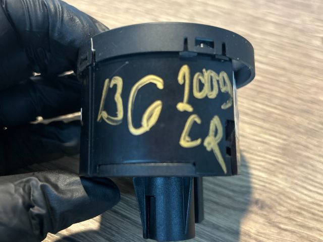 bontott VW PASSAT B6 Világítás Kapcsoló