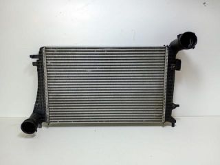 bontott VW PASSAT B6 Vízhűtő Radiátor Tartó