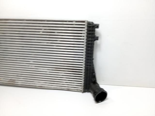 bontott VW PASSAT B6 Vízhűtő Radiátor Tartó