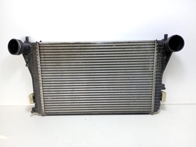 bontott VW PASSAT B6 Vízhűtő Radiátor Tartó