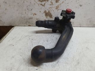 bontott VW PASSAT B6 Vonóhorog Fej