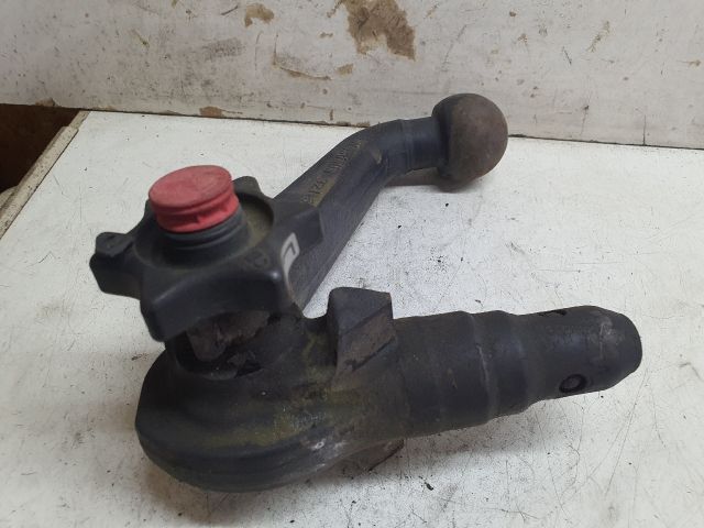 bontott VW PASSAT B6 Vonóhorog Fej