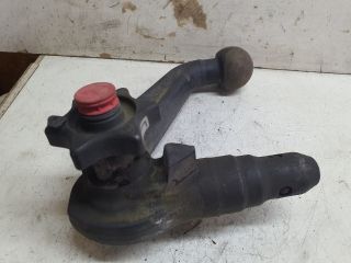 bontott VW PASSAT B6 Vonóhorog Fej