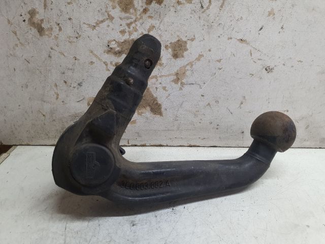 bontott VW PASSAT B6 Vonóhorog Fej