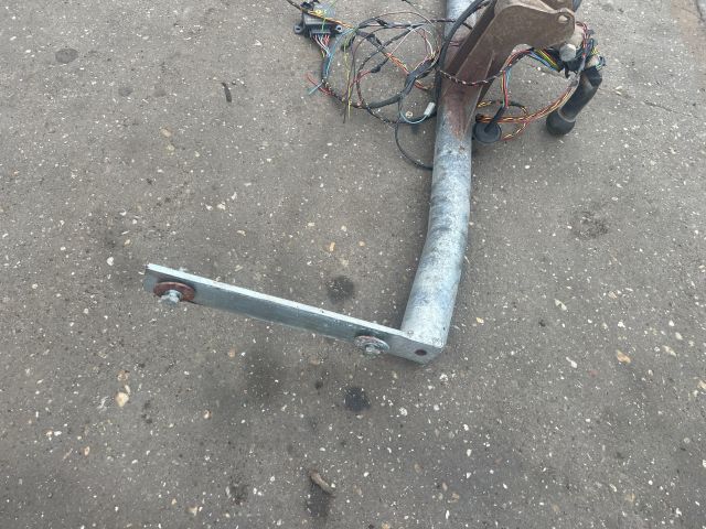 bontott VW PASSAT B6 Vonóhorog