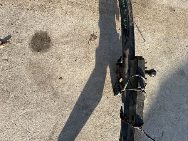 bontott VW PASSAT B6 Vonóhorog