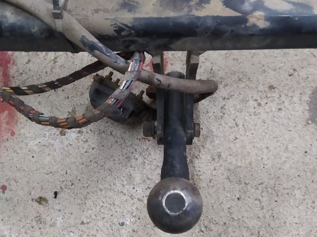 bontott VW PASSAT B6 Vonóhorog