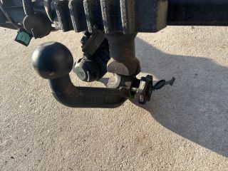 bontott VW PASSAT B6 Vonóhorog