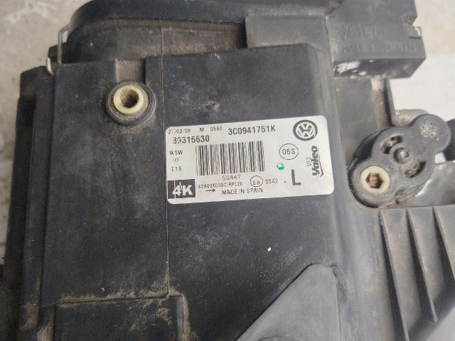 bontott VW PASSAT B6 Xenon Fényszóró Pár