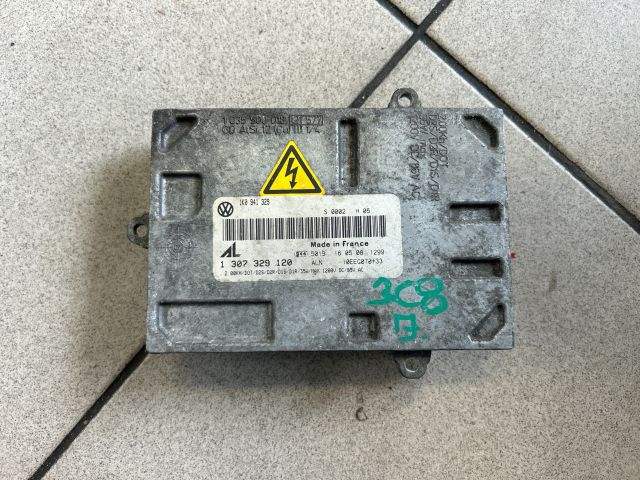 bontott VW PASSAT B6 Xenon Trafó