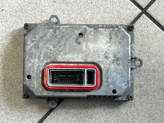 bontott VW PASSAT B6 Xenon Trafó