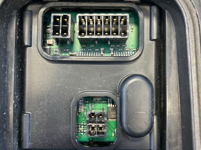 bontott VW PASSAT B6 Xenon Trafó