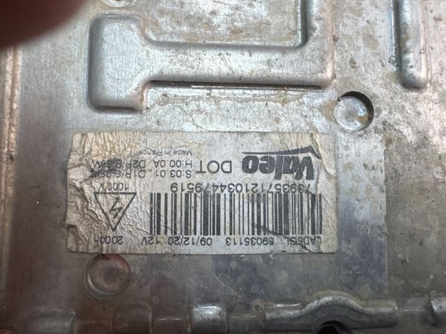 bontott VW PASSAT B6 Xenon Trafó