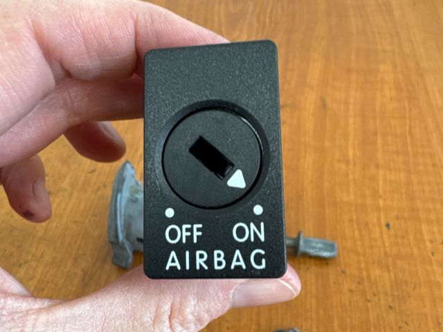 bontott VW PASSAT B6 Zárbetét Szett