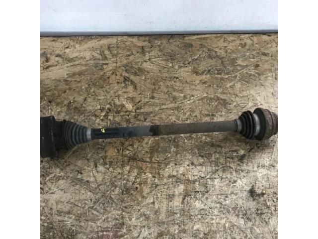bontott VW PASSAT B7 Jobb hátsó Féltengely