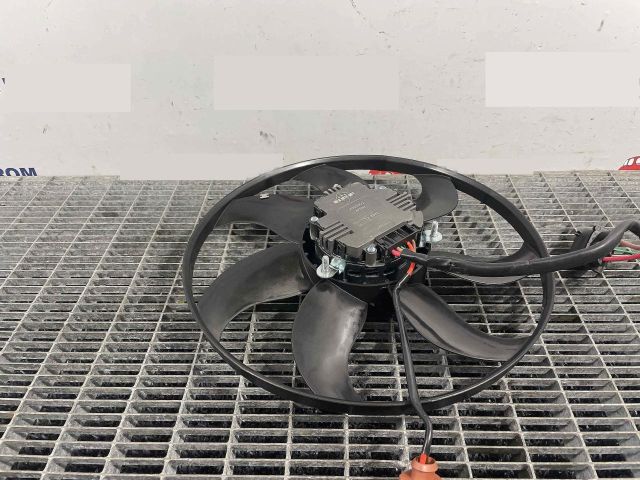 bontott VW PASSAT B7 Hűtőventilátor
