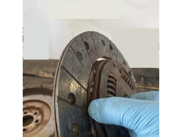 bontott VW PASSAT B7 Kuplung Szett (Szerkezet, Tárcsa)