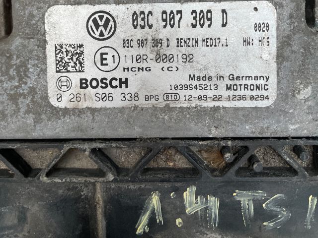 bontott VW PASSAT B7 Motorvezérlő
