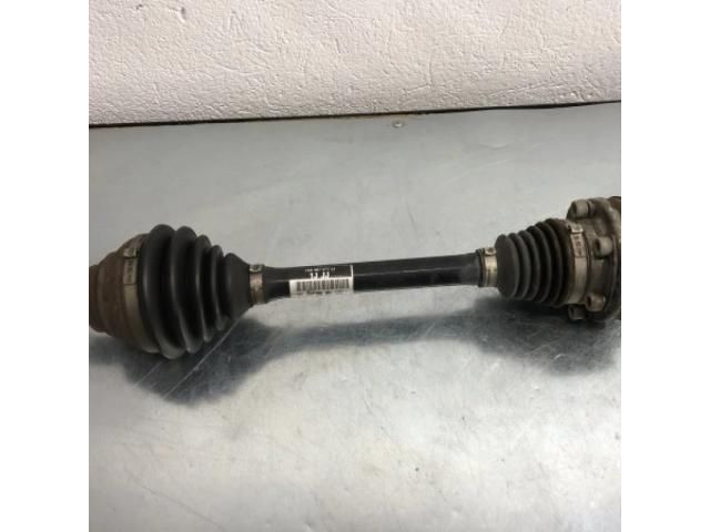 bontott VW PASSAT B7 Bal Féltengely