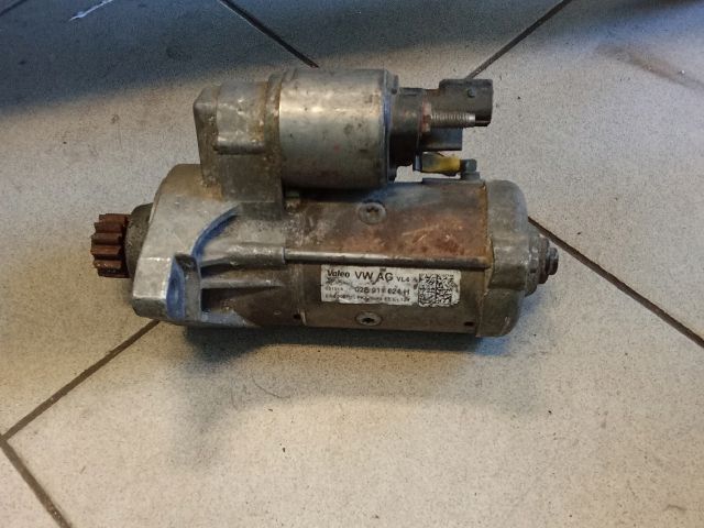 bontott VW PASSAT B7 Önindító