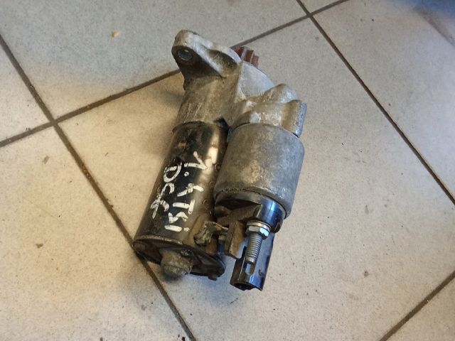 bontott VW PASSAT B7 Önindító