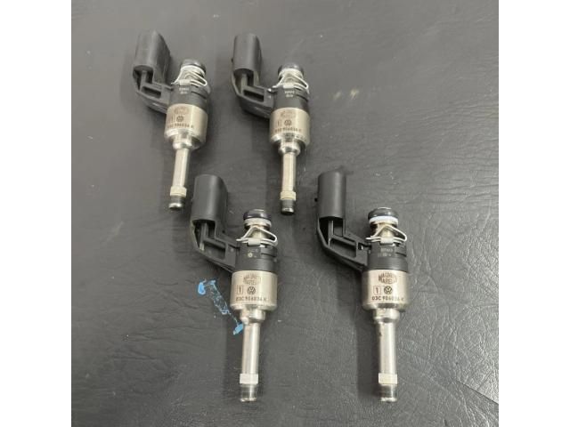 bontott VW PASSAT B7 Porlasztó (1 db)