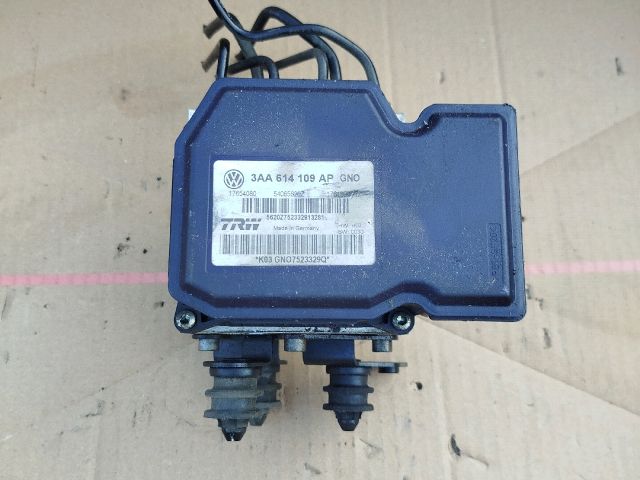 bontott VW PASSAT B7 ABS Kocka