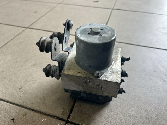 bontott VW PASSAT B7 ABS Kocka