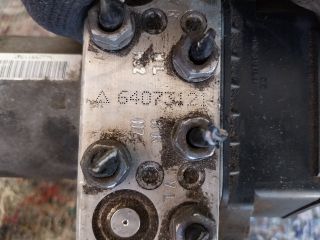 bontott VW PASSAT B7 ABS Kocka