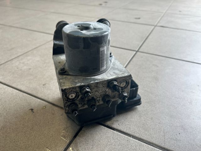 bontott VW PASSAT B7 ABS Kocka